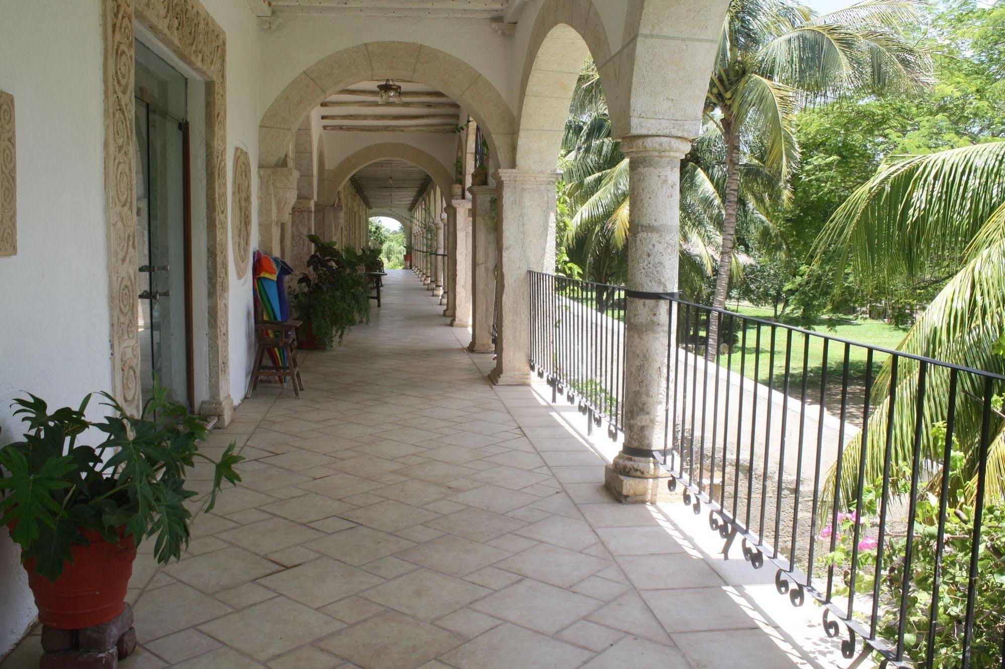 Готель Hacienda Tepich Екстер'єр фото